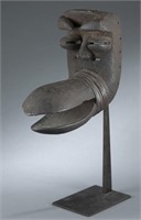 African style mask. c.20th century.