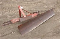 IH Quick Hitch 7FT Back Blade