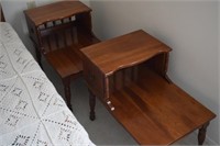 2 End Tables(Good Condition)