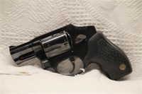 REVOLVER, TAURUS, 357 CAL