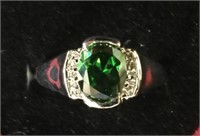 2.0CTW Emerald Solitaire Ring (sz 8)