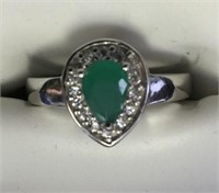 1.0CTW Pear Cut Emerald & Sterling Ring