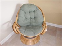 Lot #122 Bentwood swivel rocker chair