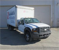 2005 Ford F-550 Regular Cab 2WD DRW