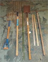Pitch Fork Rake Spade & Potato Fork Yard Tools Lot