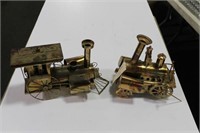 2 DECORATIVE COPPER LOOK STEAM ENGINES