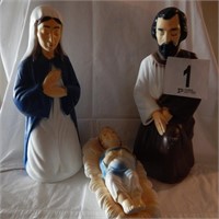 HOLY FAMILY BLOW MOLD FIGURES 17 IN