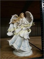 13 in decorative resin Angel figurine