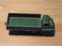 Dinky Toys - 3 Ton Army Wagon