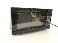 700 watt microwave tested (like new)