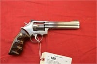 Smith & Wesson 648 .22 Mag