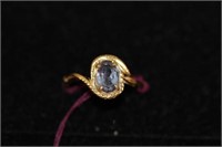 14kt yellow gold Amethyst Ring in a milgrained