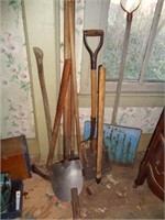 Long Handled Tools and Wedge