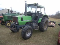 Deutz-Allis 7085 tractor
