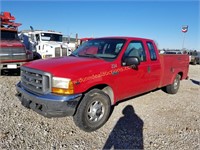 1999 Ford F250 Service Truck (Red)