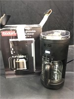 Bodum coffee maker used (powers on)