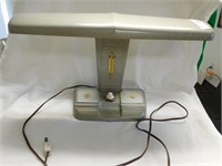 MID CENTURY 1960'S STEEL DESK LAMP