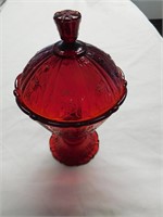 AMBERINA TO RUBY FENTON LIDDED COMPOTE