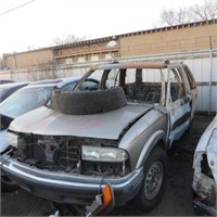 124	2001	Chevrolet	Blazer	Burned	1GNDT13WX1K192345