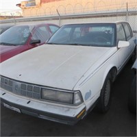 101	1990	Oldsmobile	Ninety-Eight 	White	1G3CW54C8L