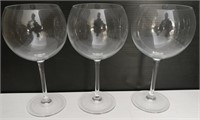 Mixed Lot Of Wine Glasses
