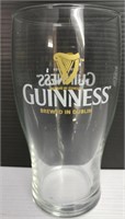 (16) Guinness Beer Glasses