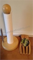 Bamboo Salad Hands and wooden paper towel holder