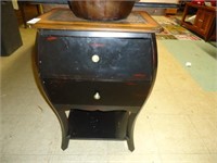 Accent Table