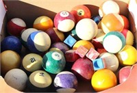 A LOT OF ASSORTED POOL BALLS AND CHALK