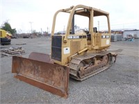 John Deere 450G Crawler Dozer