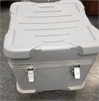SQUARE ROLLING CASE WITH FOAM PADDING SOUTHCO