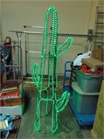 6 FT DELUXE LIGHTED LED CACTUS