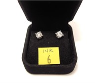 14K White gold diamond stud earrings, approx.