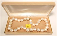 14K Yellow gold clasp 17" large freshwater pearl