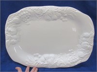 large white grape motif platter