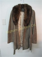 Lamb Suede Coat Size 38 Made in New Zealand