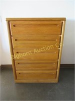 Oak Chest of Drawers w/ 5 Roller Glided Drawers