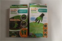 (2) Pair of Garden Genie Gardening Gloves