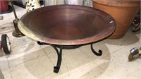 30 inch diameter fire pit with iron base, (793)
