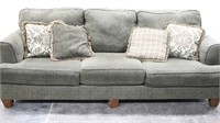 Casual Classic Sofa Couch w/ Accent Pillows