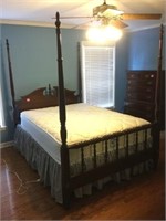 Sumter Furniture Queen Bed****