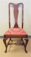 Queen Anne Style Guest Chair