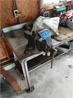 Large Bench Vise Buyer To Remove From Bench