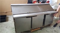 Test Refrigerated Prep table