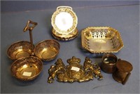 Quantity silver plated dishes