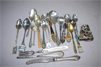 Quantity of souvenir spoons & flatware