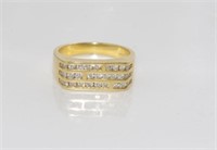 18ct yellow gold and diamond dress ring