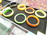 LOT OF BAKELITE BRACELETS, FRAGMENTS