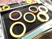 6 BAKELITE BANGLE BRACELETS