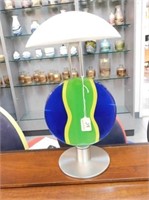 MEMPHIS-STYLE ART GLASS TABLE LAMP